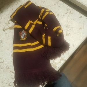 NWOT Harry Potter Gryffindor Scarf