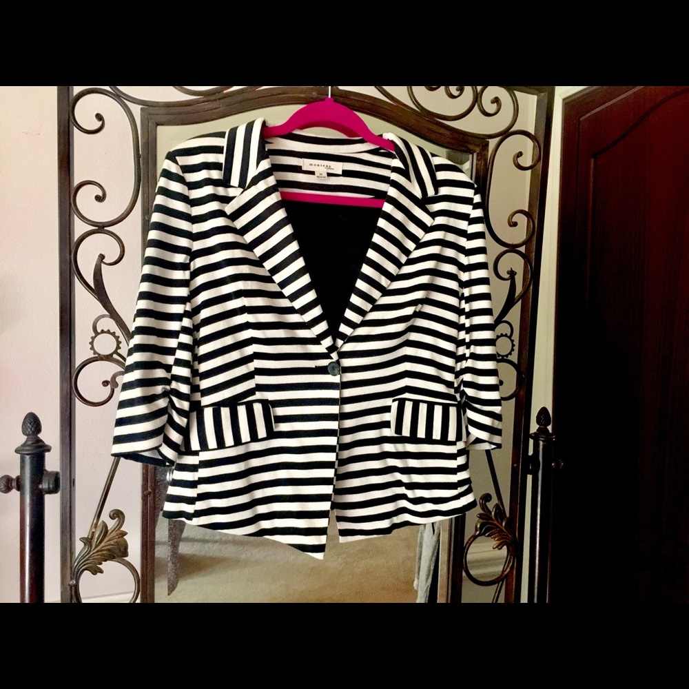 Monteau Black & White Striped Blazer Jacket