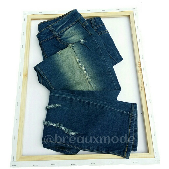 [Large] Cutout Knee Distressed Denim Jeans - Picture 2 of 2