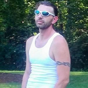 Meet your Posher, Burlie