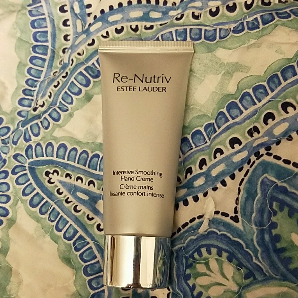 Estee Lauder Re-Nutriv