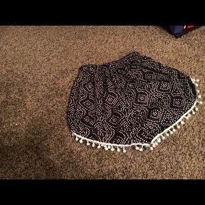 PomPom shorts