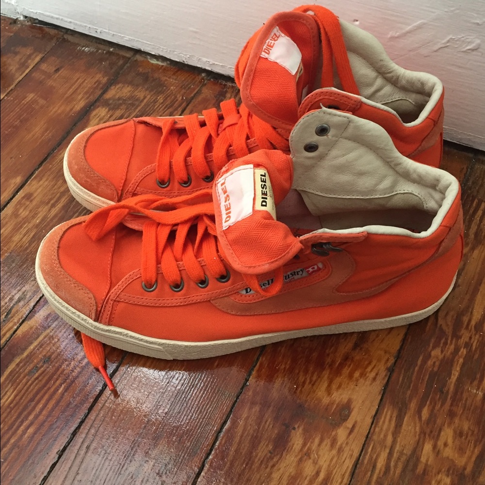 Men's sneakers