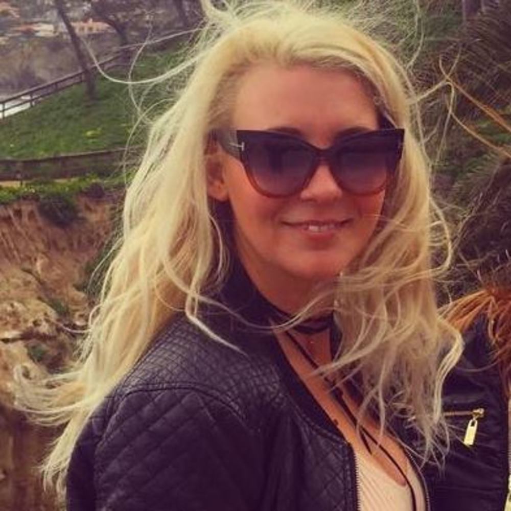 Meet your Posher, Stefana