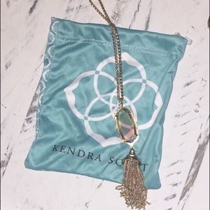 Kendra Scott Necklace 💙