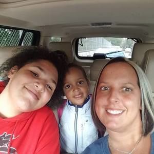 Meet your Posher, Kellie