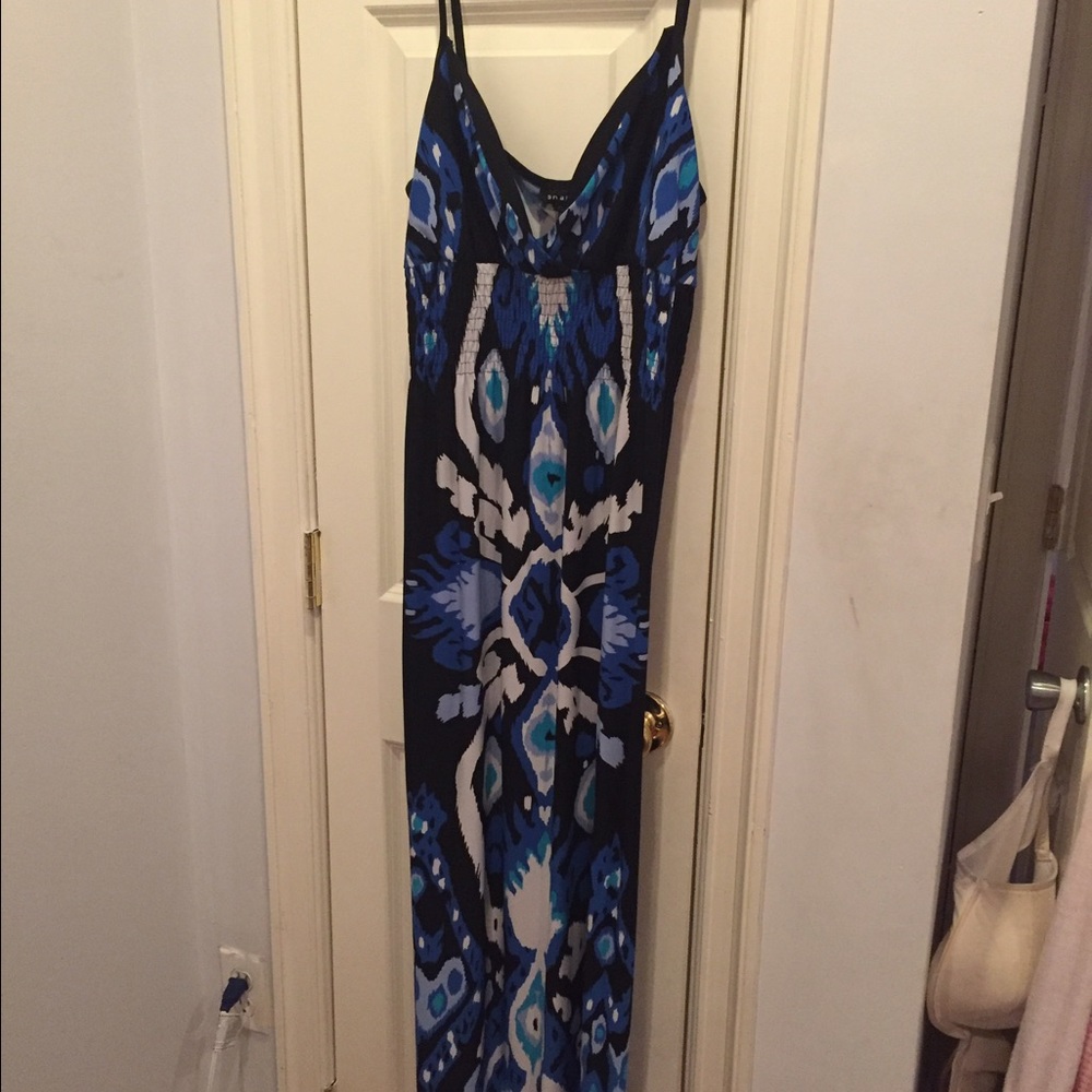Maxi dress