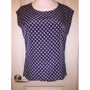 Size small navy top!