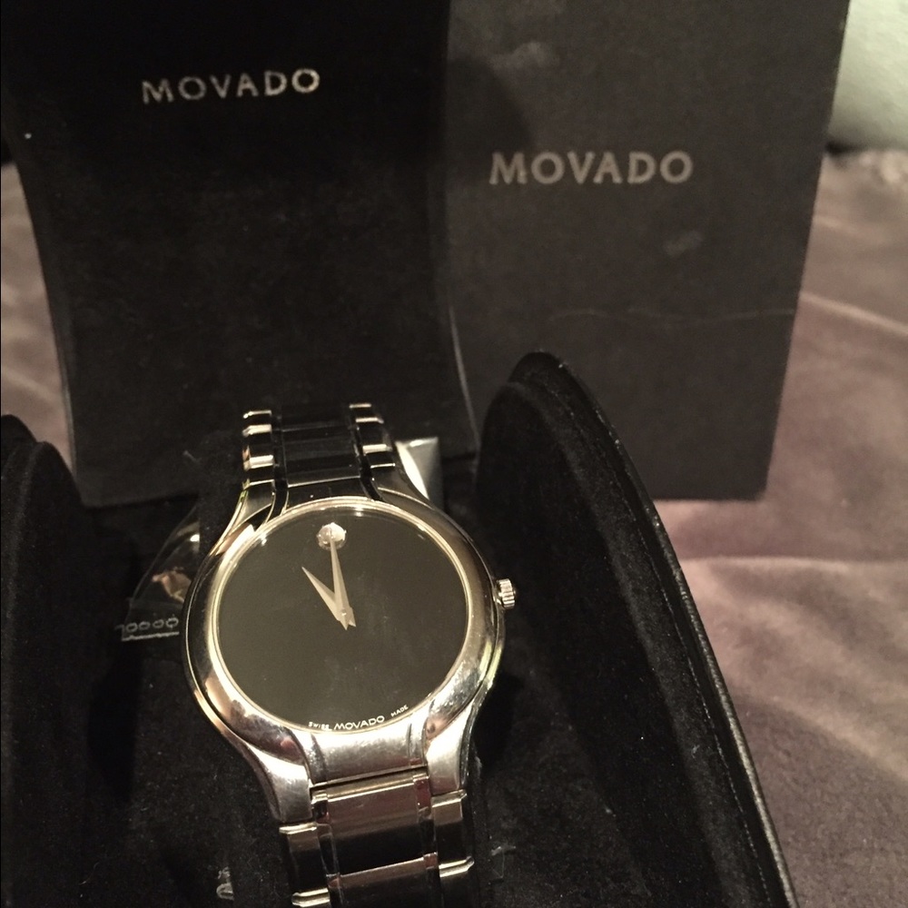 Movado Men's Swiss Serio Stainless Bracelet Watch