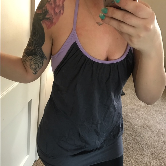 lululemon athletica Tops - Lululemon bra tank