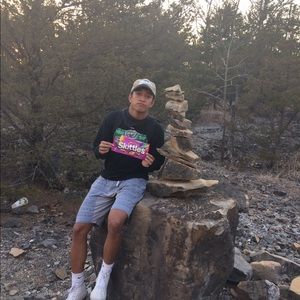 Meet your Posher, Tlove