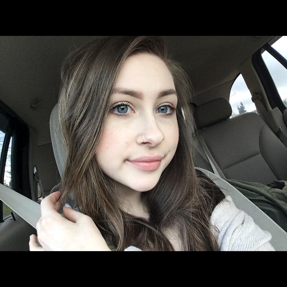 Meet your Posher, Lindy