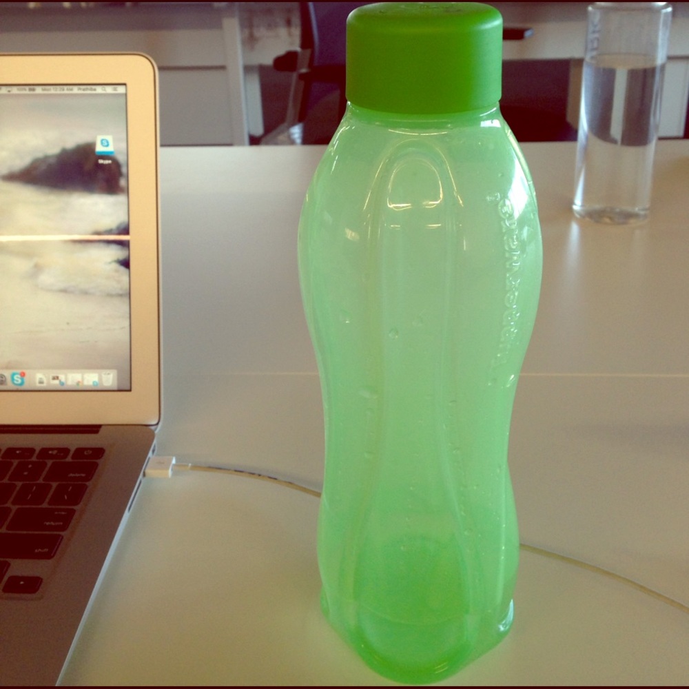 Tupperware fridge bottle