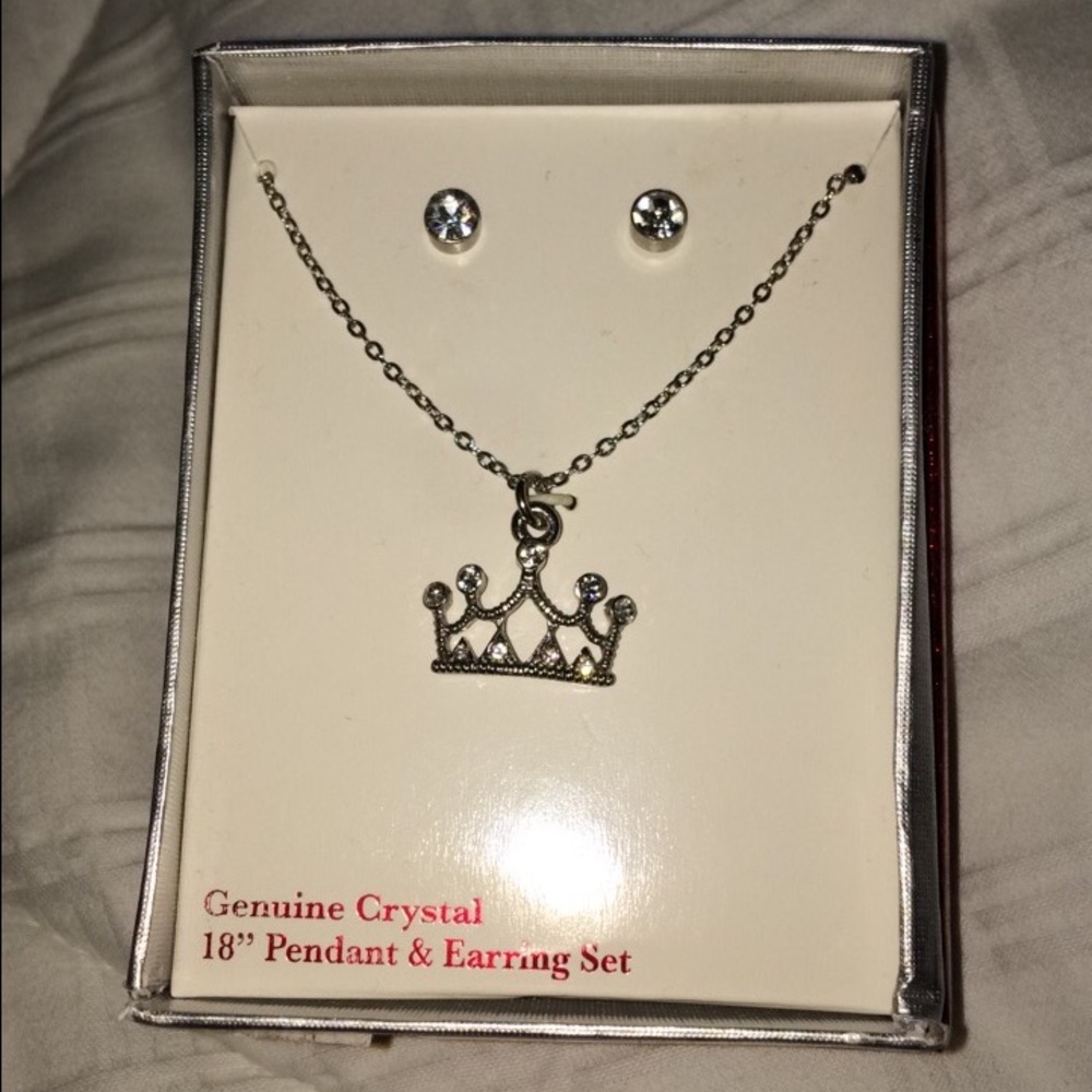 Earrings and crown necklace. Never been worn