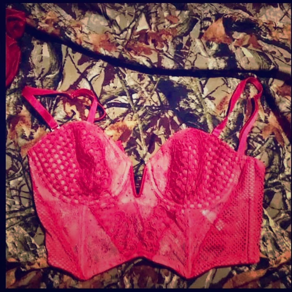 Red Victoria's Secret lace bralette