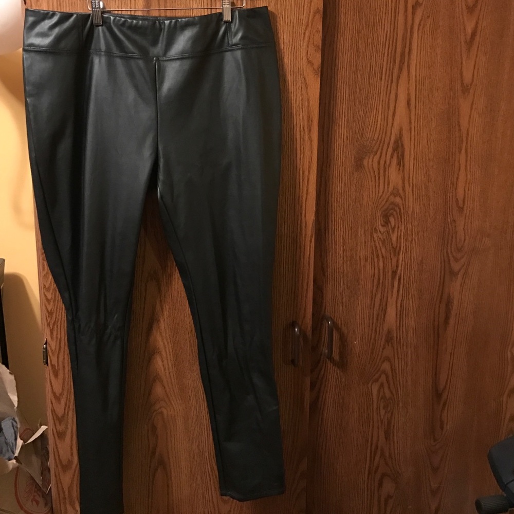 Black leather look pants