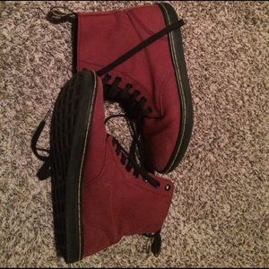 Doc Martens ALFIE size 9US Warm Red