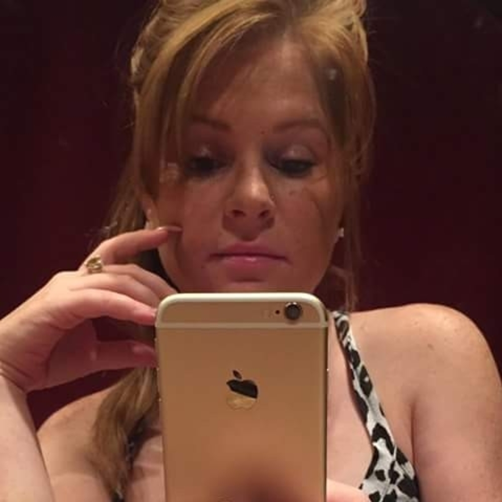 Meet your Posher, Hayley