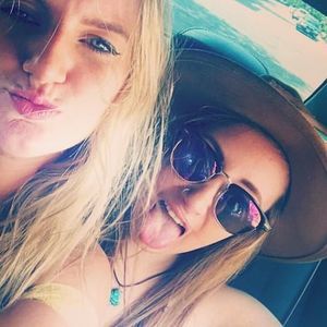 Meet your Posher, Melanie