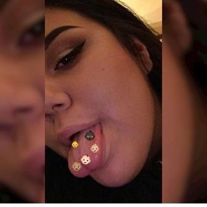 Meet your Posher, Noelia