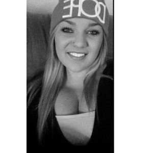 Meet your Posher, Nicole