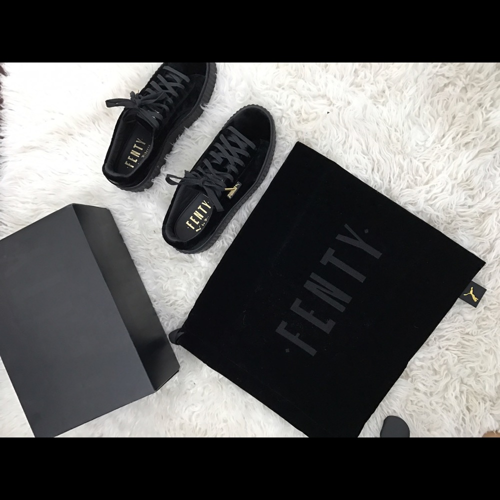Black fenty puma creepers velvet