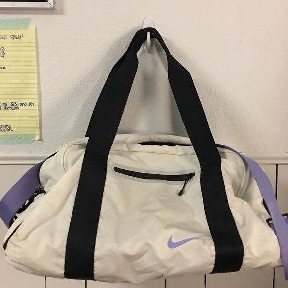 Nike Duffel bag - Picture 1 of 1