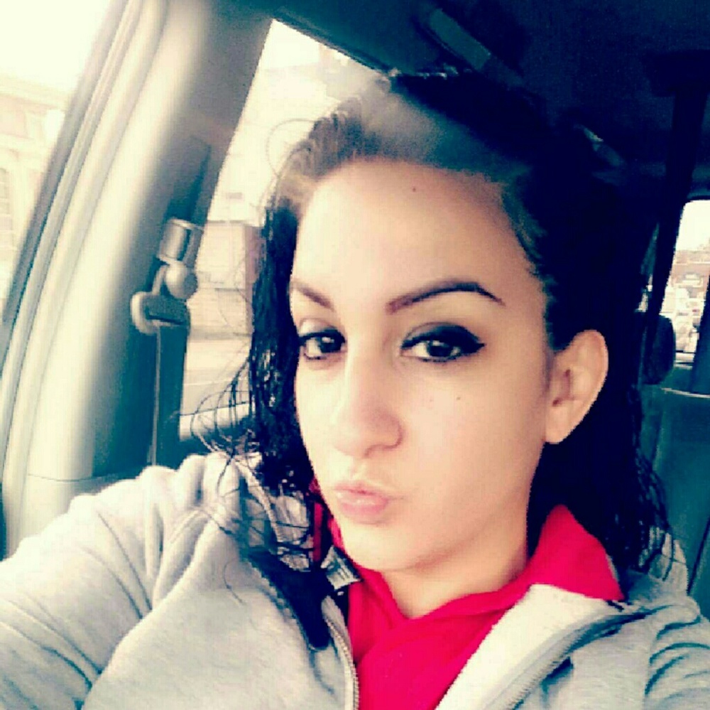 Meet your Posher, Jeanine