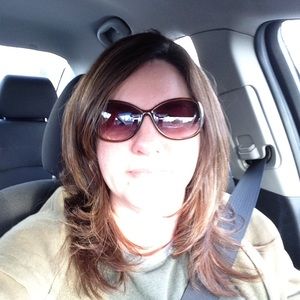 Meet your Posher, Jeanne