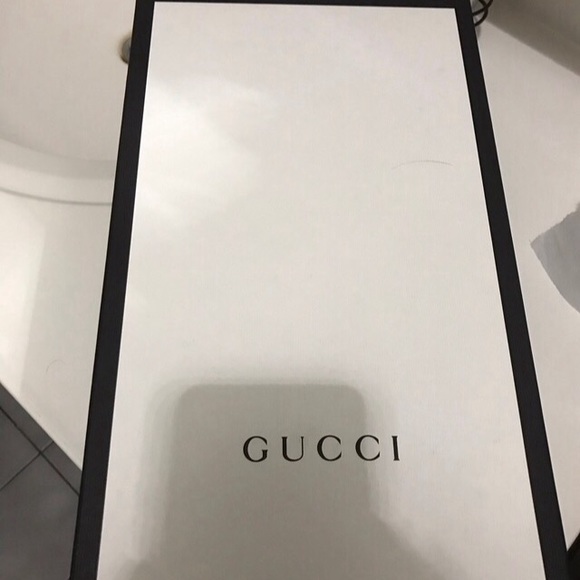 Gucci Slides (ignore other slides cancelled) - Picture 2 of 3