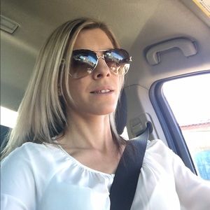 Meet your Posher, Amy