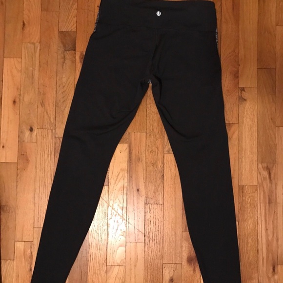 Lululemon Wunder Unders! - Picture 2 of 4