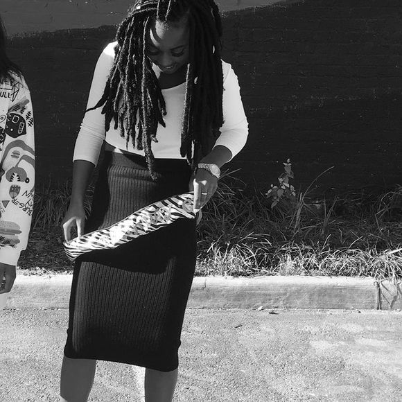 Meet your Posher, Makari - Picture 1 of 1