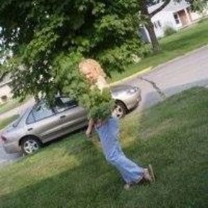 Meet your Posher, Brenda