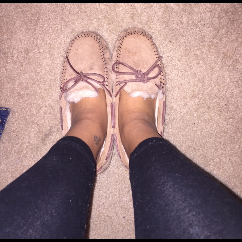 Ugh moccasins