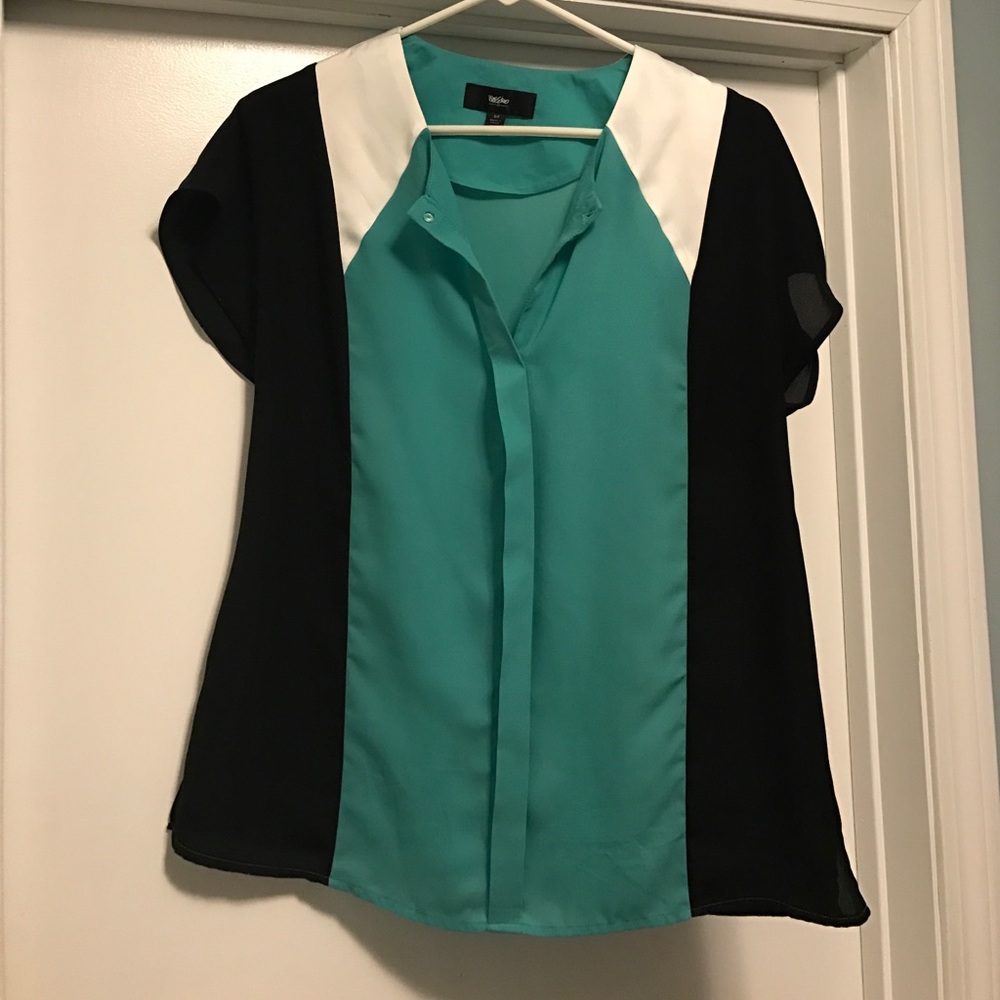 Mossimo flowy top S once worn