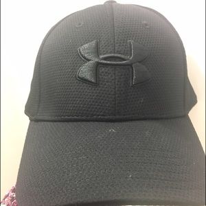 Under Armour Stretch Black Medium/Large Hat