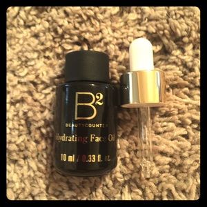 New Beauty Counter hydrating face oil