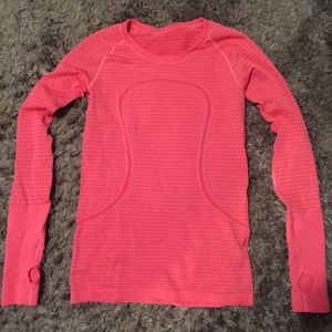 Lululemon swiftly tech - pink! Size 6