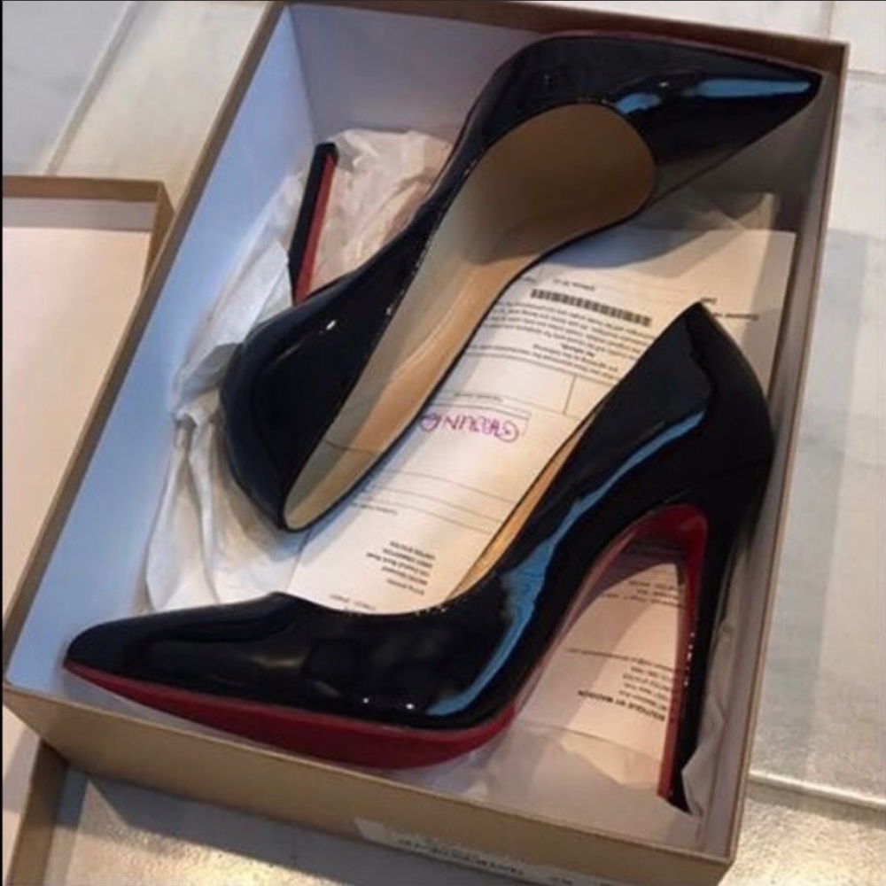 Christian Louboutin Pigalle Black Pumps