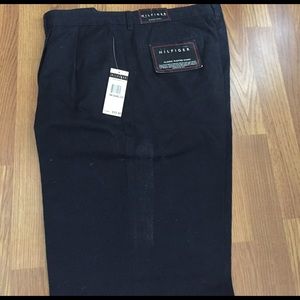 Navy Tommy Hilfiger men's classic pleated pants