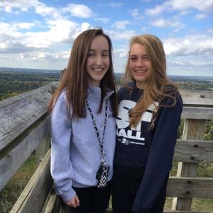 Meet your Posher, Emmy