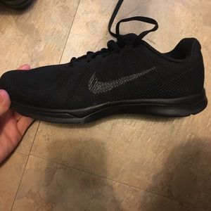 Nike all black tennis shoes! Only worn once!
