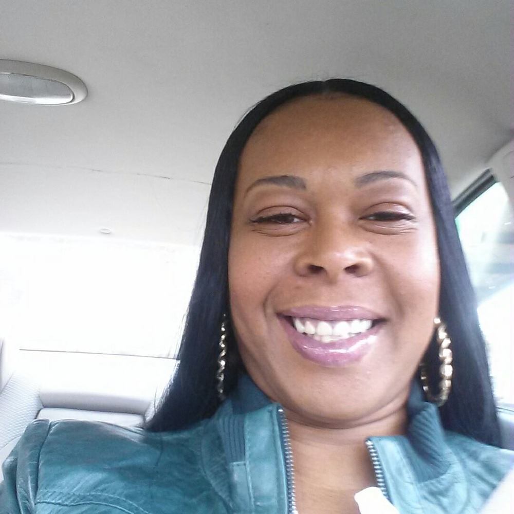 Meet your Posher, Monique