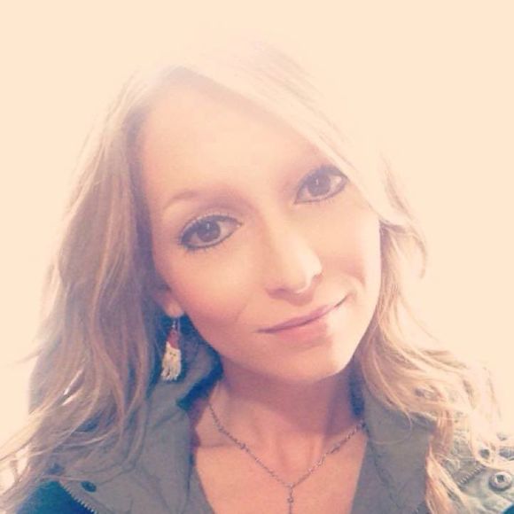 Meet your Posher, Brittany - Picture 1 of 1