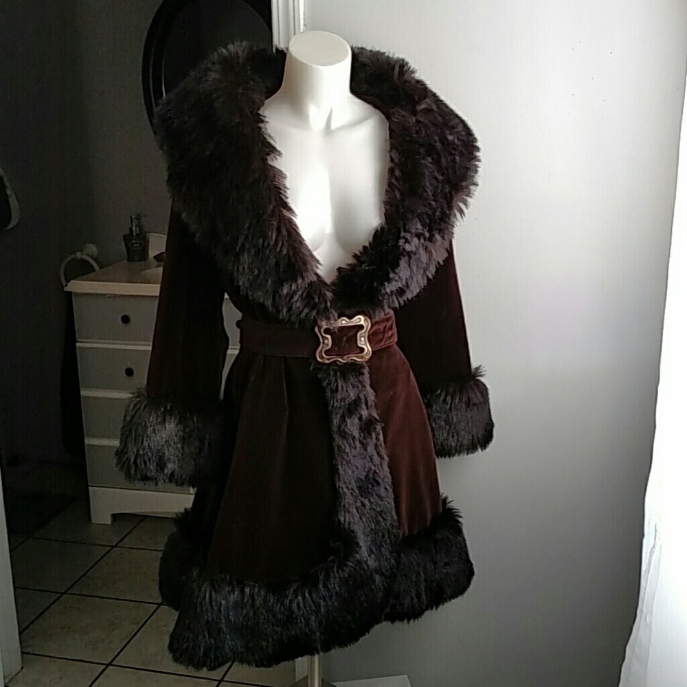 NWT Vintage fur coat