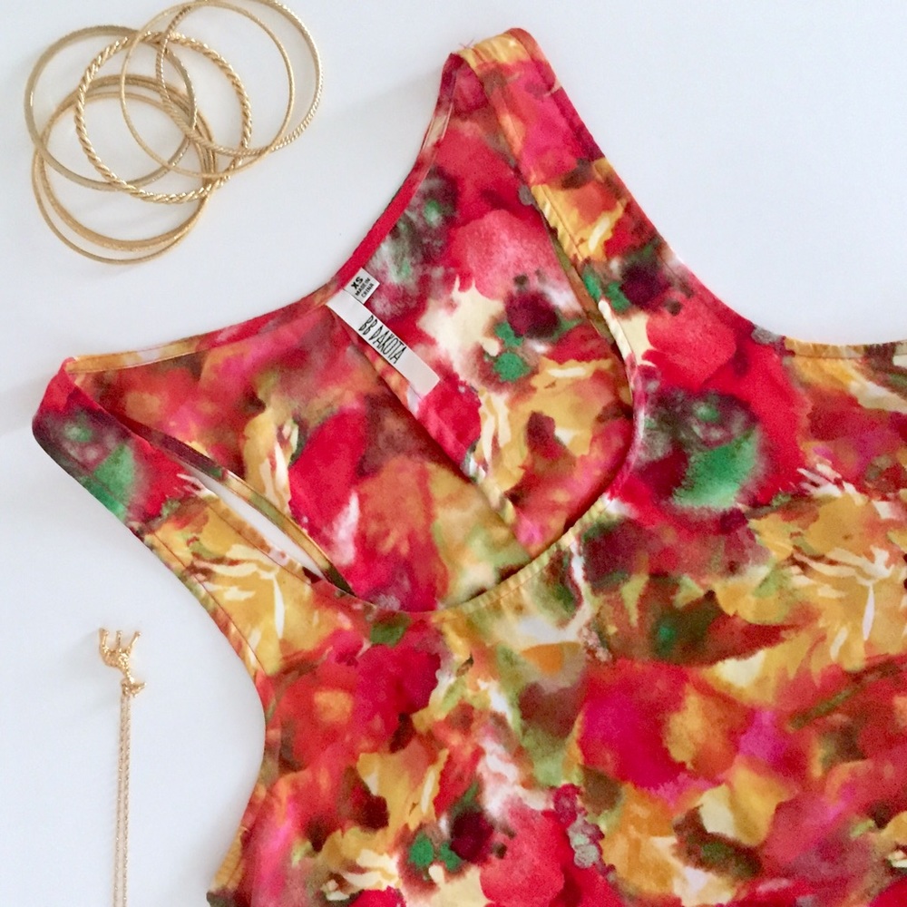 BB Dakota 🌸 Floral Tunic Tank Top Shirt