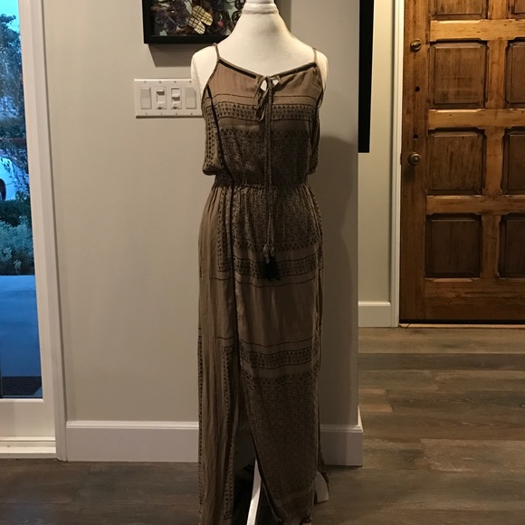 Elan Dresses & Skirts - Summer dress