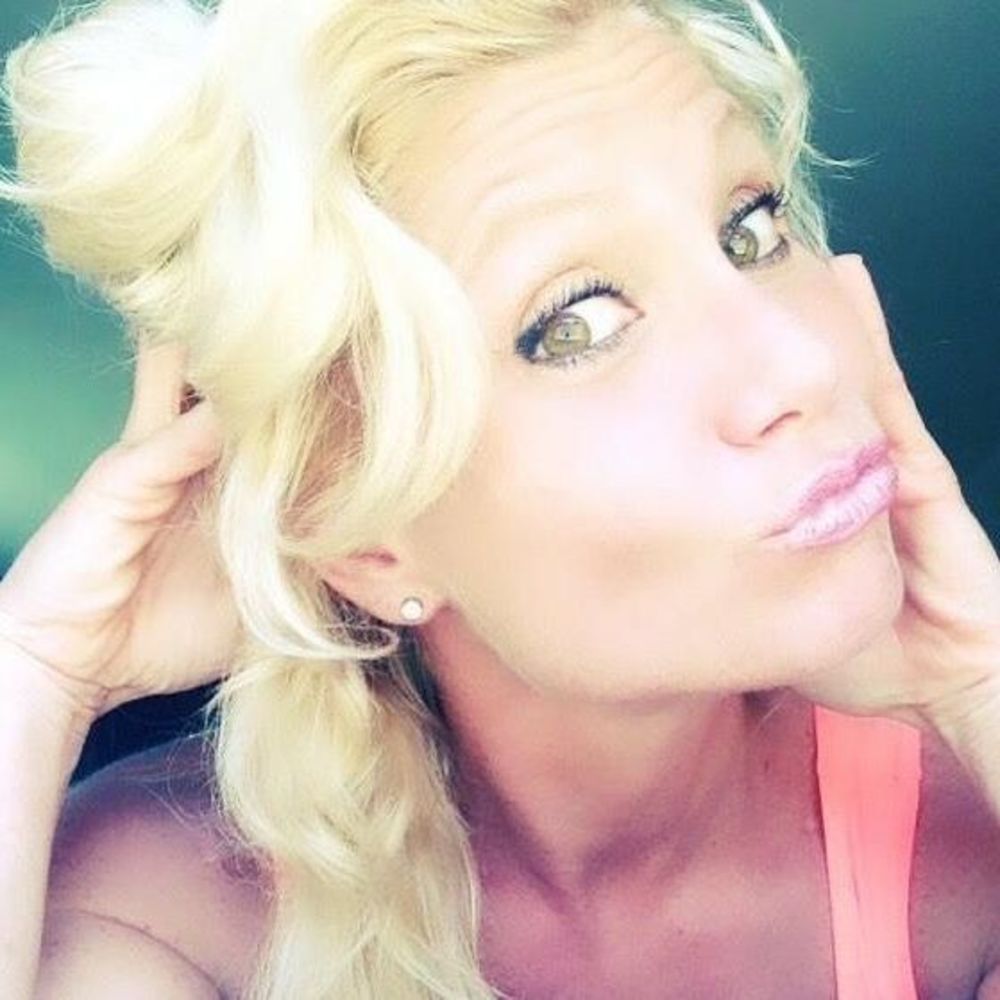 Meet your Posher, Gemma