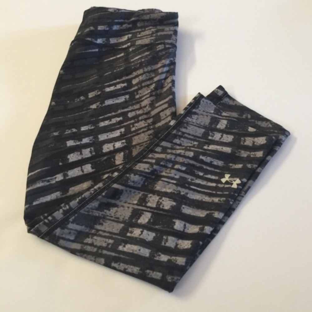 ISO: UA pants!